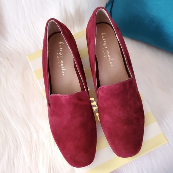 NEW Bettye Muller Breeda Suede Loafers - 8.5M - Picture 4 of 10